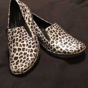 Spring step sparkle leopard print shoes